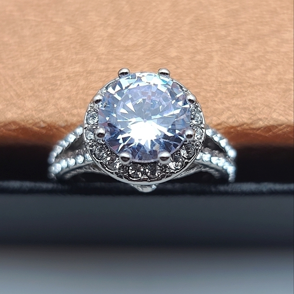 Cubic Zirconia Wedding or Cocktail Ring S925 Silver Plated